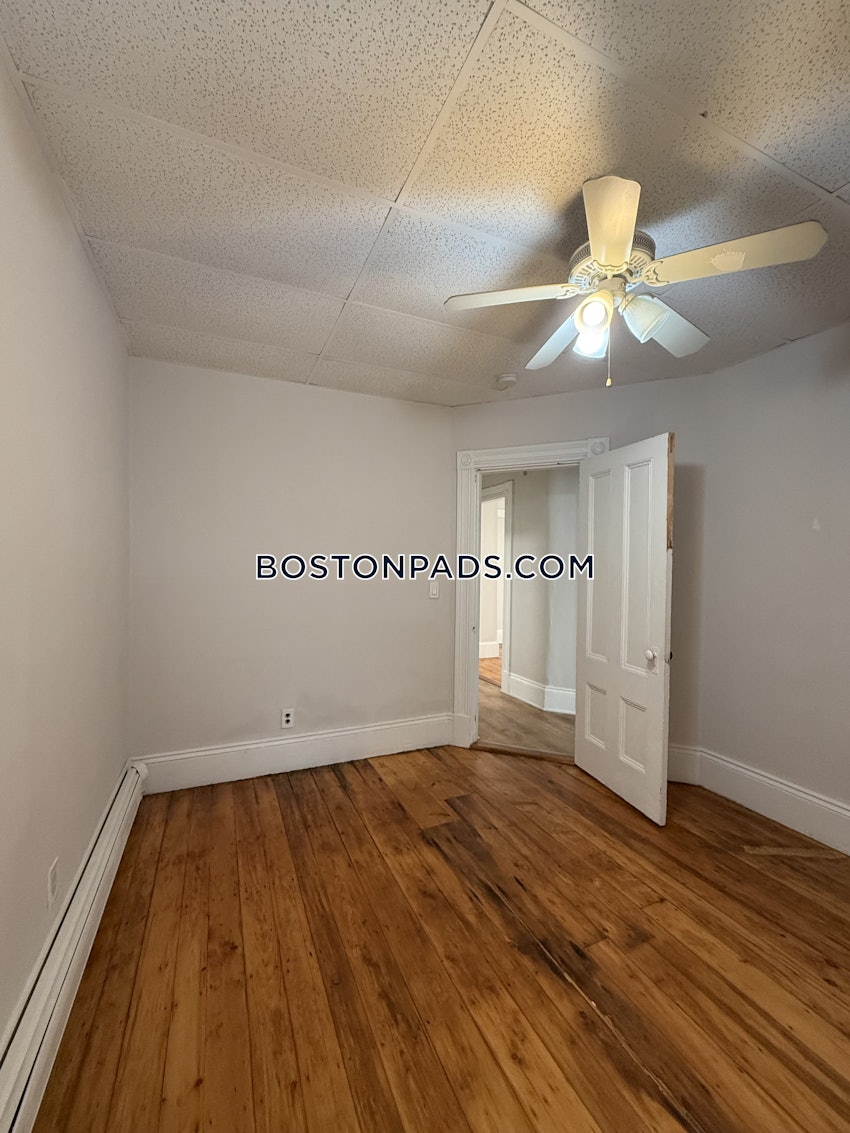 BOSTON - EAST BOSTON - CENTRAL SQ PARK - 4 Beds, 1 Bath - Image 47