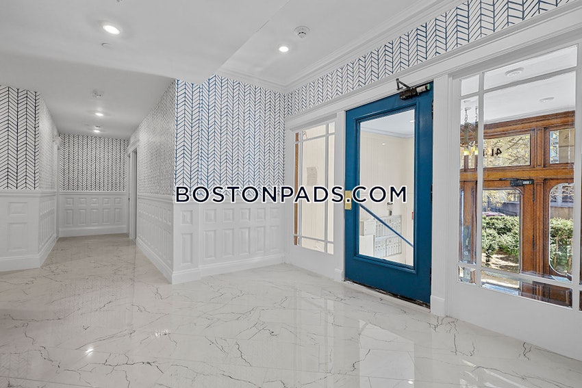 BOSTON - FENWAY/KENMORE - 1 Bed, 1 Bath - Image 17
