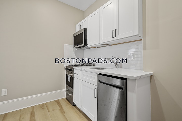 fenwaykenmore-apartment-for-rent-1-bedroom-1-bath-boston-3500-6132952 
