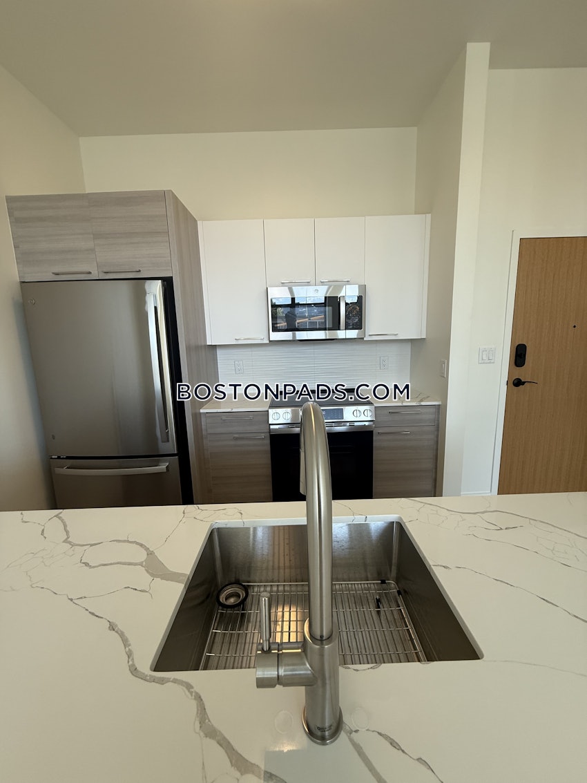 BOSTON - ALLSTON - 2 Beds, 2 Baths - Image 4