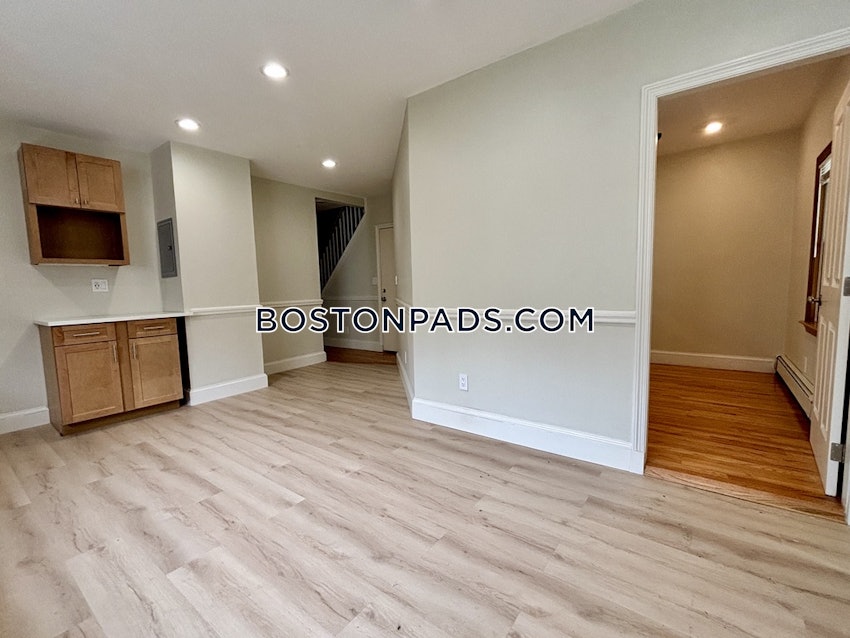 BOSTON - BRIGHTON - BRIGHTON CENTER - 3 Beds, 2 Baths - Image 13