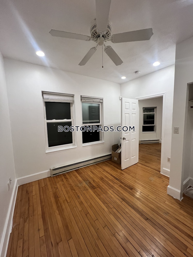 Centre Street Ter., Boston