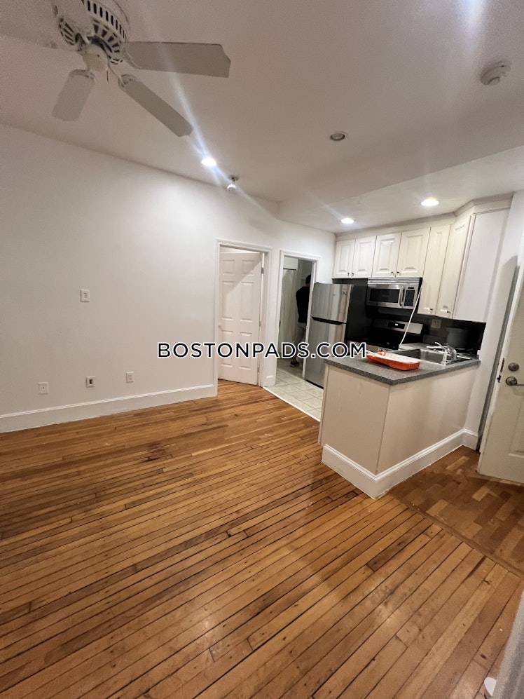 Centre Street Ter., Boston