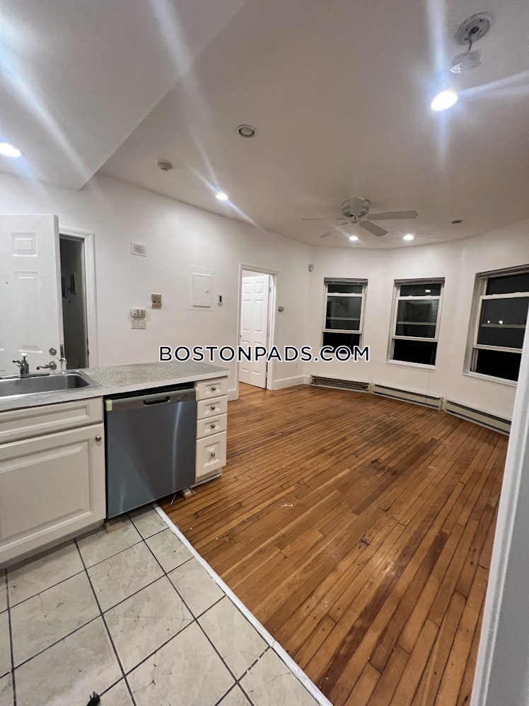 Centre Street Ter., Boston