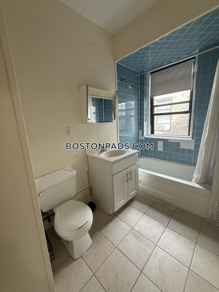 BOSTON - ALLSTON - 1 Bed, 1 Bath - Image 32