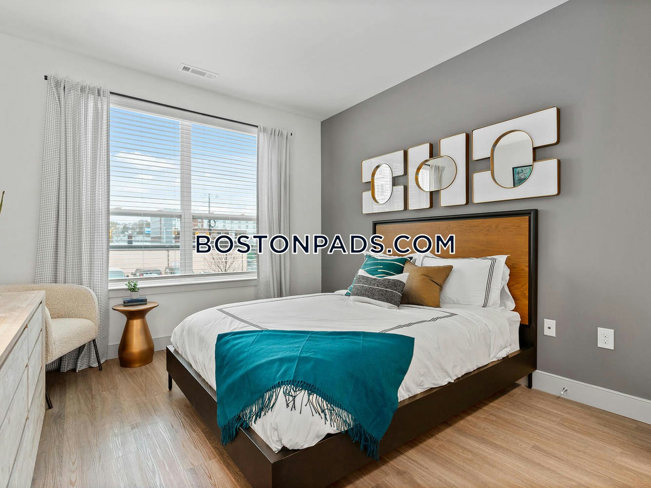 Chelsea - 2 Beds, 1 Baths