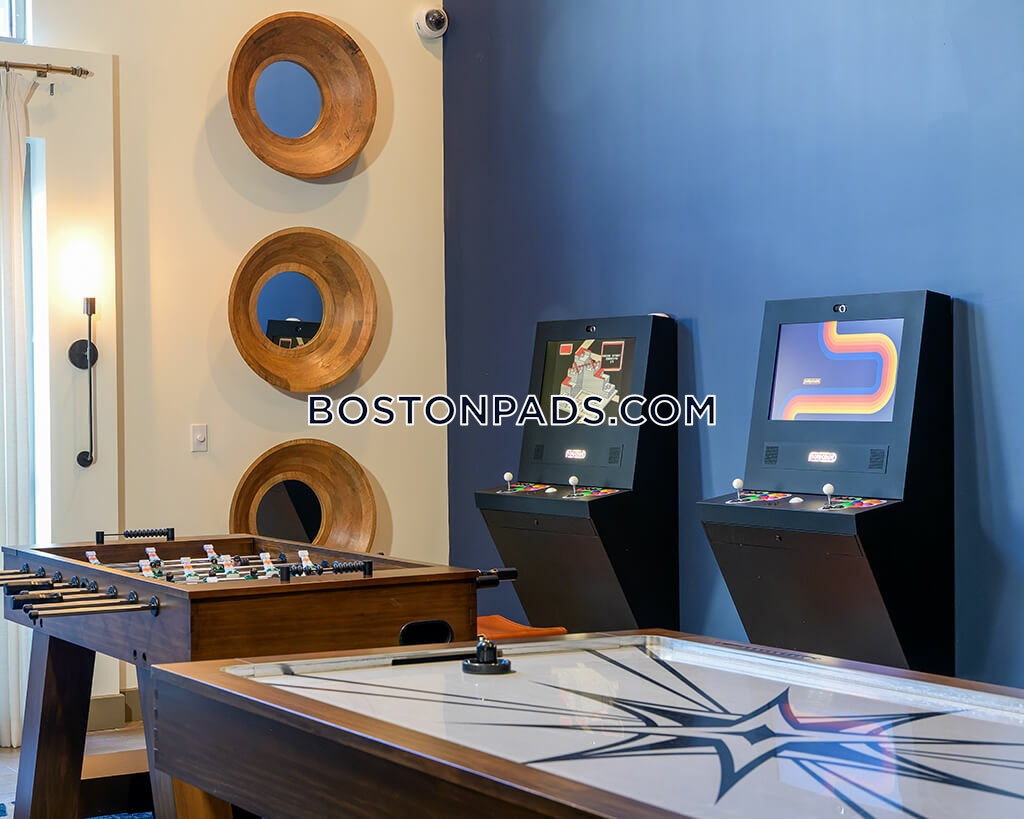 Chelsea - 2 Beds, 1 Baths