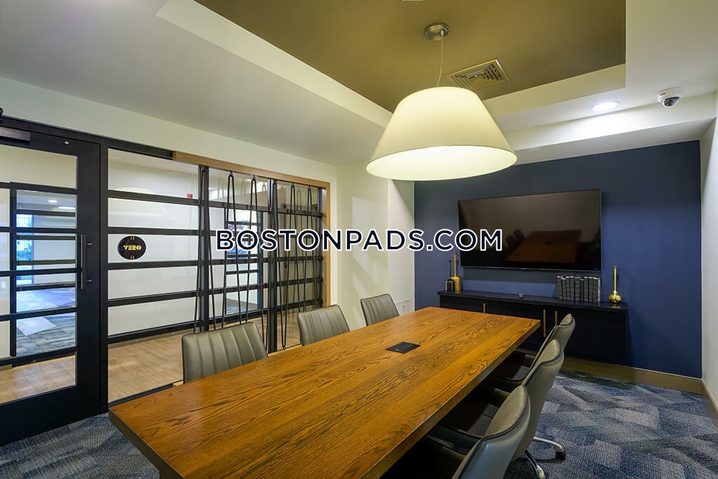 Chelsea - 2 Beds, 1 Baths