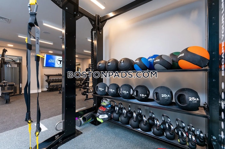 Central Ave., Chelsea