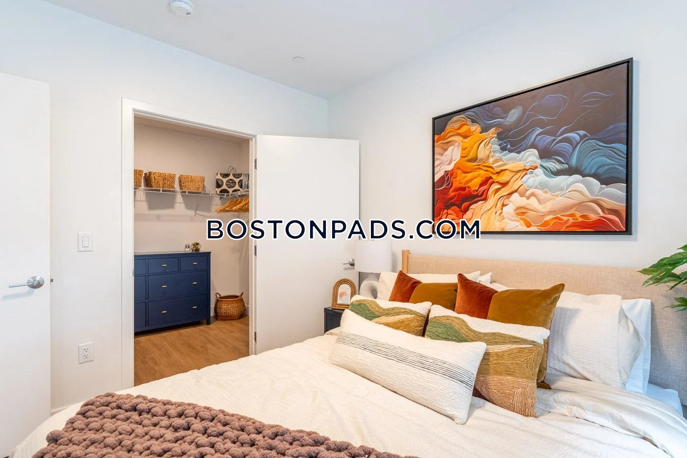 Chelsea - 1 Beds, 1 Baths