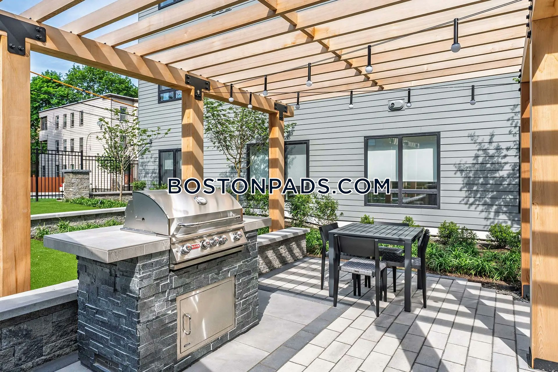 Chelsea - 1 Beds, 1 Baths