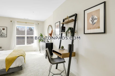 Newbury St. Danvers photo 6