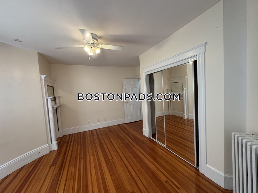 BOSTON - BRIGHTON - OAK SQUARE - 3 Beds, 1 Bath - Image 56