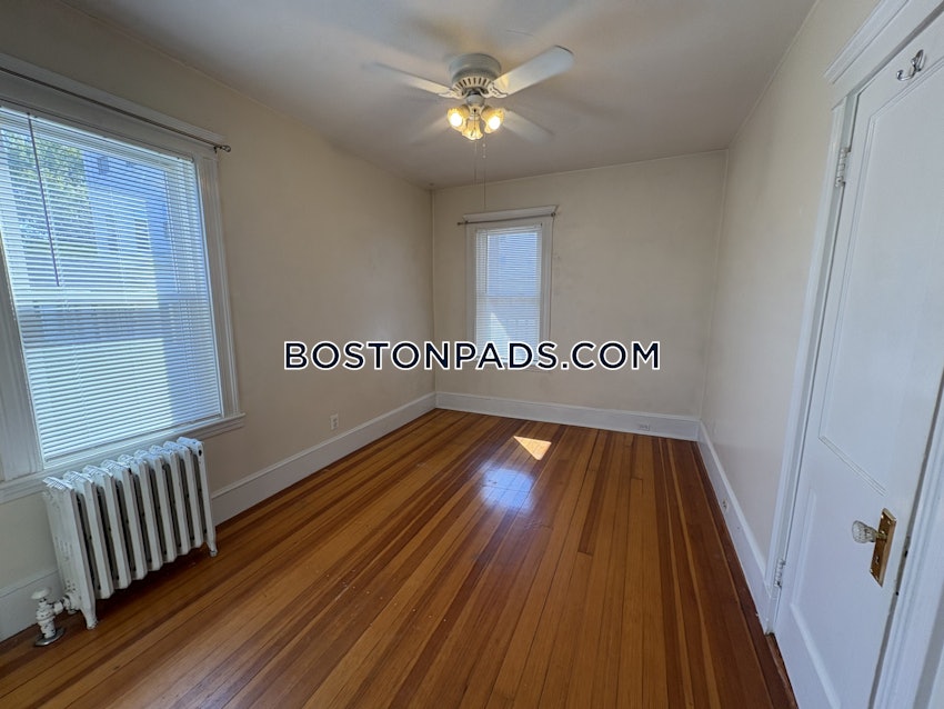BOSTON - BRIGHTON - OAK SQUARE - 3 Beds, 1 Bath - Image 51