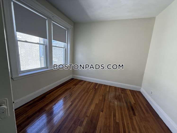 Egremont Rd., Boston