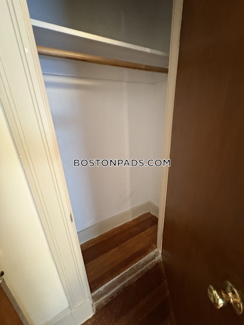 Union St. Boston photo 23