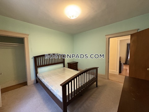 Union St. Boston photo 6