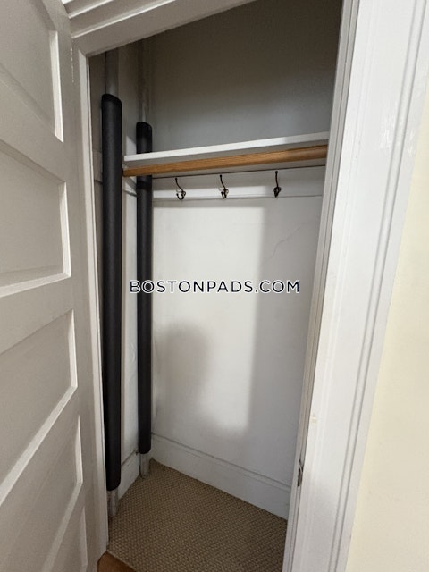 Union St. Boston photo 26