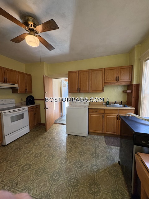 Union St. Boston photo 3