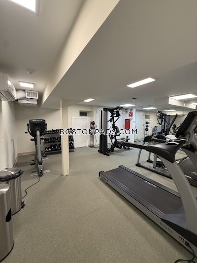 Brookline 1 Bed 1 Bath  Coolidge Corner - $3,125 No Fee