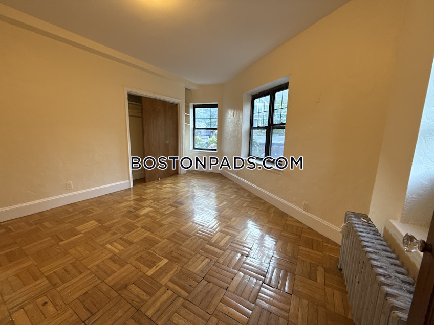 Winchester - $1,600+ /month