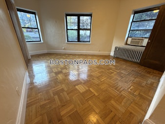 Elmwood Ave. Winchester