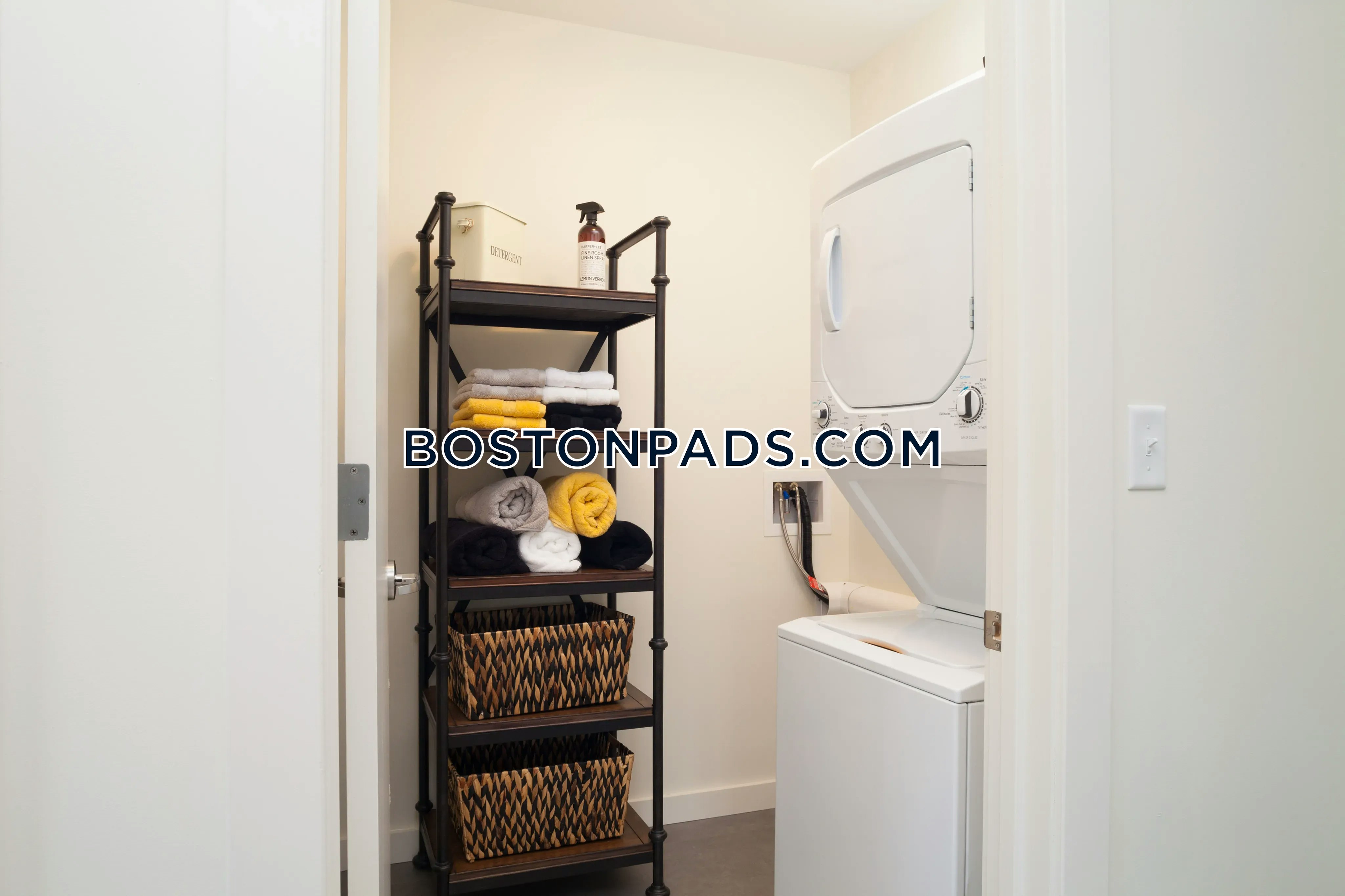 Beverly - 2 Beds, 1 Baths