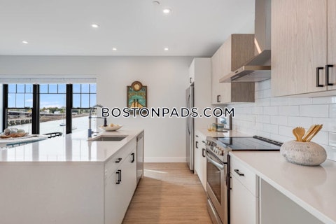 Congress St. Beverly photo 7