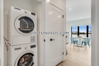 Congress St. Beverly