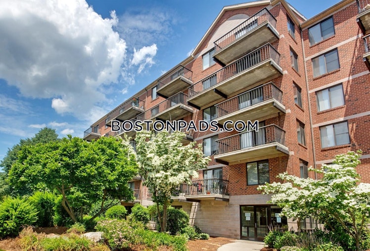 Bulfinch Dr., Andover