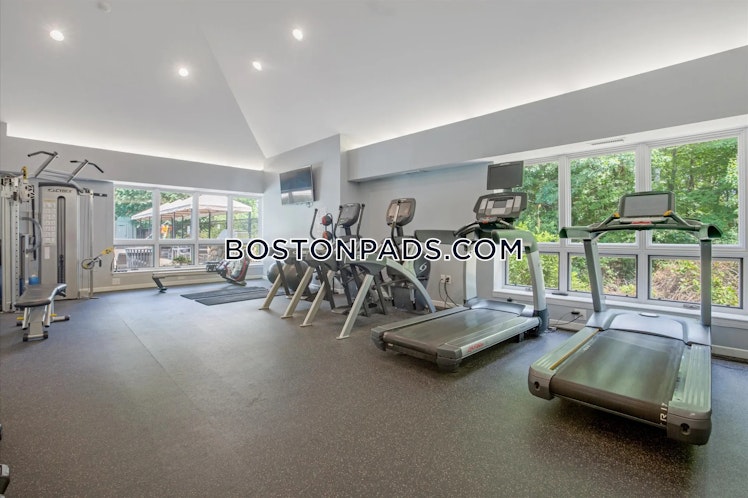 Bulfinch Dr., Andover