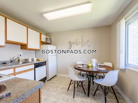 Merrill Ln. Dracut photo 14