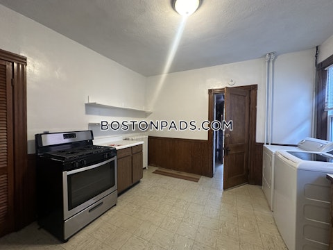 Walnut Ave. Boston photo 16