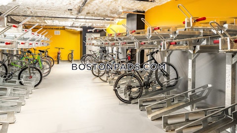 Washington St. Boston photo 11