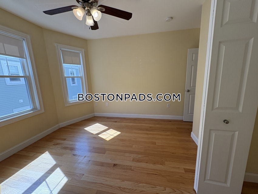 BOSTON - BRIGHTON - OAK SQUARE - 3 Beds, 1 Bath - Image 9
