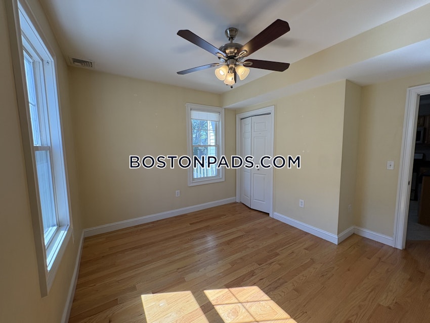 BOSTON - BRIGHTON - OAK SQUARE - 3 Beds, 1 Bath - Image 19