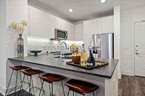 Everett Apartment for rent 3 Bedrooms 1 Bath - $5,808 No Fee