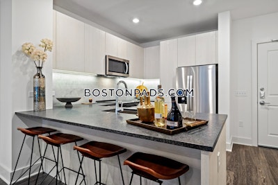 Everett 3 bedroom 1 baths Luxury in EVERETT - $5,808 No Fee