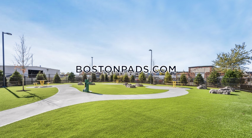 EVERETT - 1 Bed, 1 Bath - Image 5