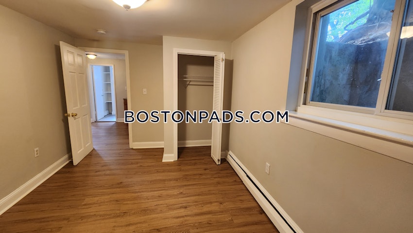 BOSTON - BRIGHTON - BOSTON COLLEGE - 3 Beds, 1 Bath - Image 14