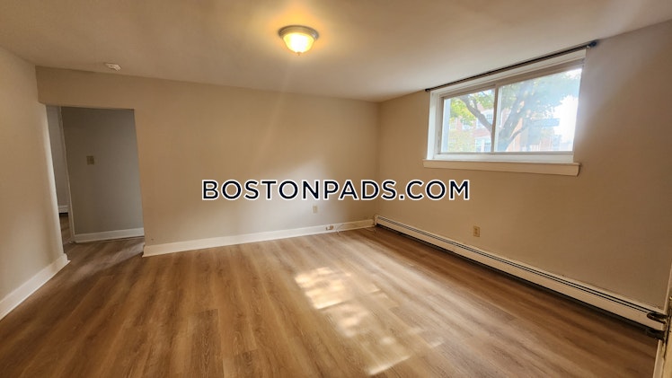 Chiswick Rd., Boston