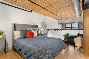 Merrimack St. Lawrence