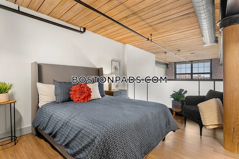 Merrimack St. Lawrence