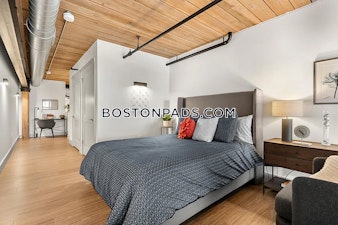 Merrimack St. Lawrence