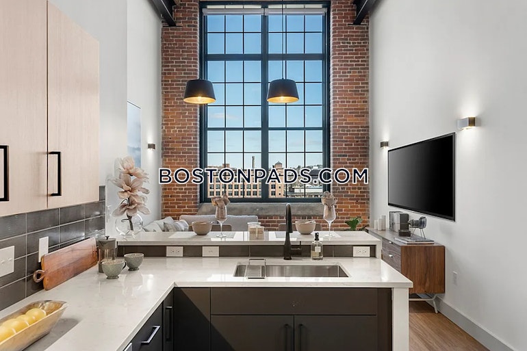 Merrimack St. Lawrence