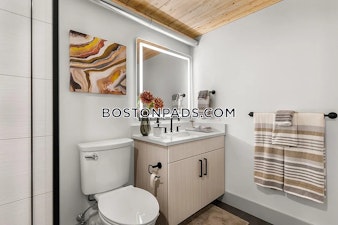 Merrimack St. Lawrence