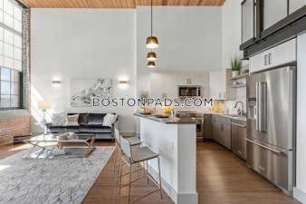 Merrimack St. Lawrence