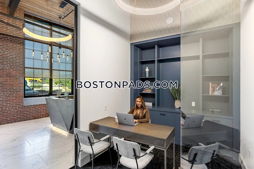 Lawrence - $2,675+ /month