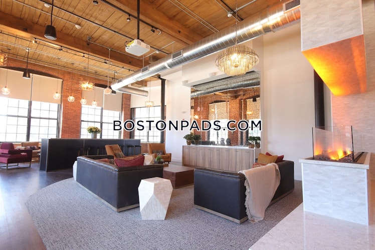 South Union St., Lawrence