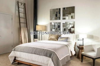 South Union St. Lawrence